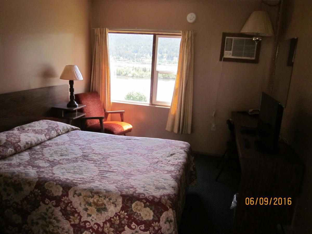 Valleyview Motel Уилямс Лейк Екстериор снимка