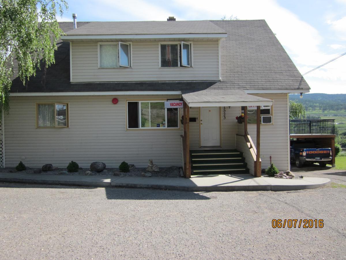 Valleyview Motel Уилямс Лейк Екстериор снимка