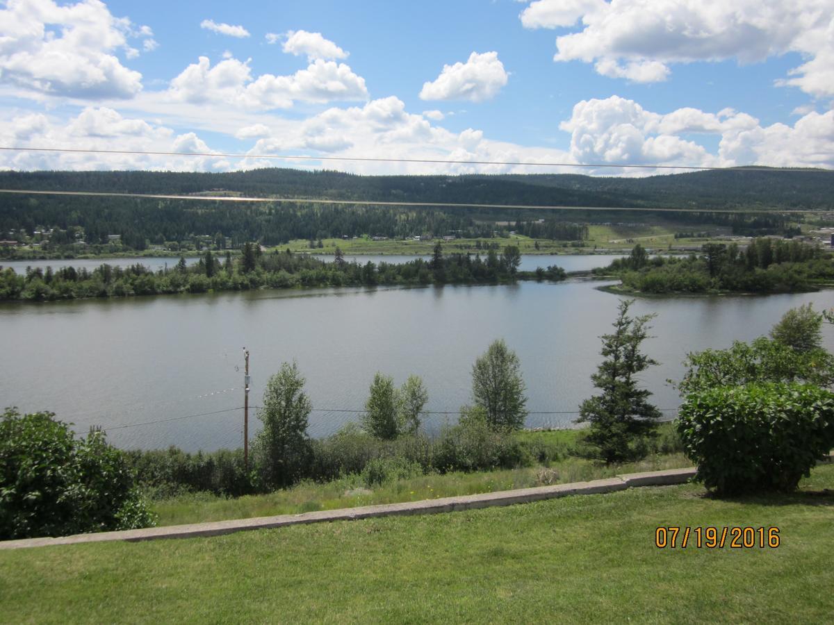 Valleyview Motel Уилямс Лейк Екстериор снимка